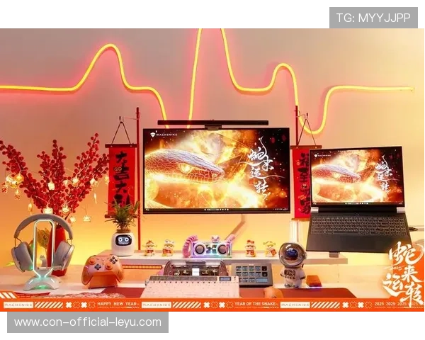 追踪电竞周边市场，商品、服装、玩偶成新风尚，电竞周边店